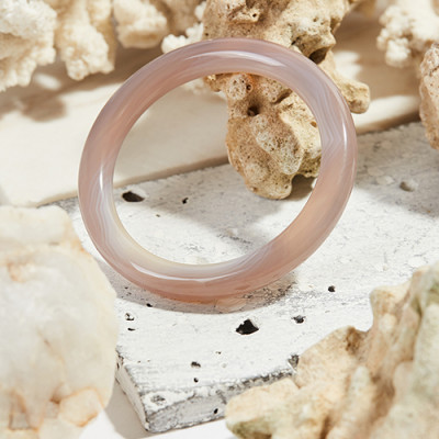 Vòng tay đá mã não trắng thiên nhiên bản tròn 10mm mệnh kim thủy - Ngọc Qúy Gemstones