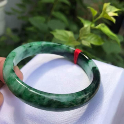 VÒNG ĐÁ CẨM THẠCH HẸ SƠN THỦY LIỀN KHỐI NI 52 100% THIÊN NHIÊN MÀU XANH SƠN THỦY VÂN ĐẬM NHẠT NỮ 50KG - 60KG ĐEO ĐẸP TAY Ạ