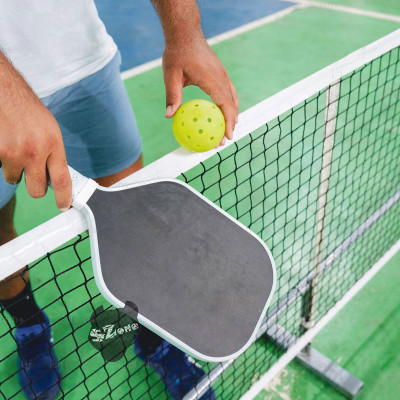Bóng pickleball chuẩn thi đấu, loại bóng đúc liền khối, 40 lỗ, 26 gram, đường kính 74mm, độ nảy ổn định, độ bền cao