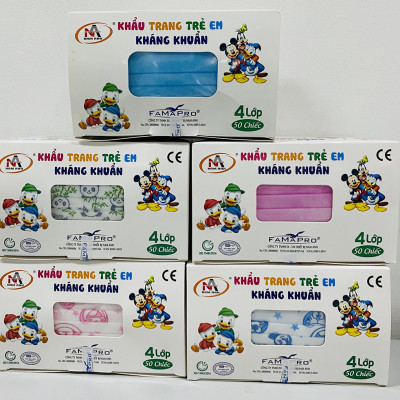 Hộp 50 Khẩu Trang Trẻ Em Kháng Khuẩn FAMAPRO 4 Lớp