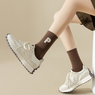 Vớ Thể Thao In Chữ P , Phong Cách Hàn Quốc Độc Đáo Thời Trang Thu Đông Mới Cho Nữ