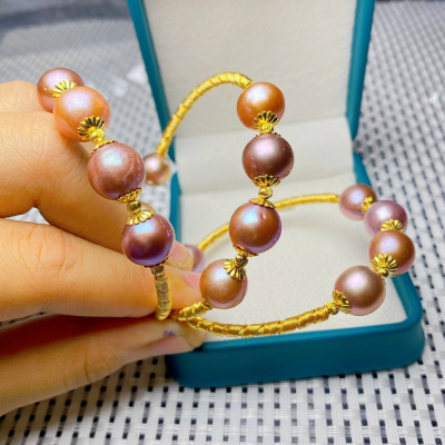 Vòng tay ngọc trai nuôi tứ quý kết hợp cùng bạc ta xi vàng