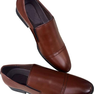 Giày tây Nam Trường Hải không dây màu nâu da bò thật đế cao su không trơn may chắc chắn GT040