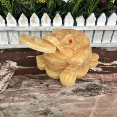 Tượng Cóc Ba Chân, Cóc Ngậm Tiền, Thiềm Thừ phong thủy chiêu tài lộc đá ngọc hoàng long - Dài 12 cm