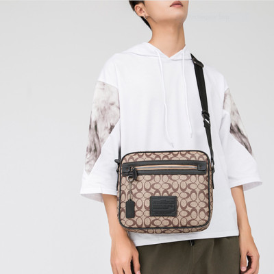 Túi đeo chéo nam cao cấp phong cách mới