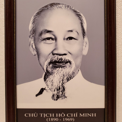 ẢNH CHÂN DUNG HỒ CHỦ TỊCH - CHÂN DUNG BÁC HỒ ( ẢNH ĐEN TRẮNG )