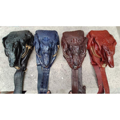 Túi đeo ngực da cá sấu 