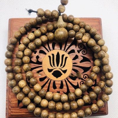 Vòng tay trầm hương 108 hạt PVL14