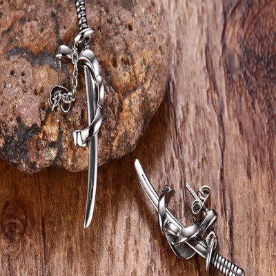 Khuyên tai nam samurai