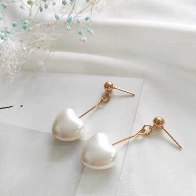 Bông tai trái tim abs đơn giản sang chảnh