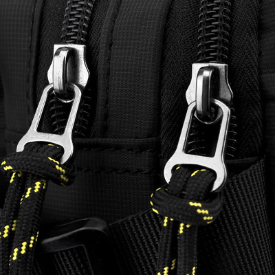 Túi đeo chéo nam phong cách mới  - BEE GEE DCN9257