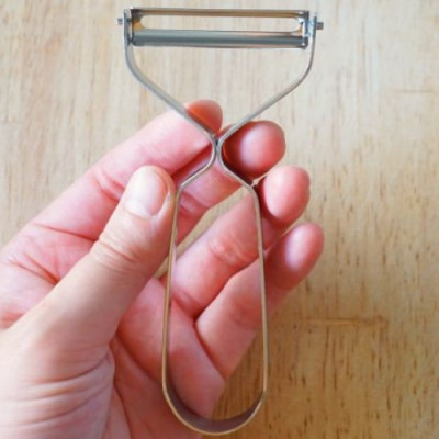 Nạo rau, củ, quả Kokubo bằng inox không gỉ, lưỡi gọt có thể xoay tròn luân phiên hai đầu - nội địa Nhật Bản 