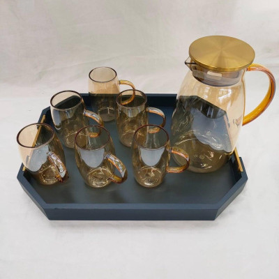 COMBO BỘ BÌNH CỐC THỦY TINH MÀU VÀNG GÔN CHỊU NHIỆT CAO CẤP KÈM KHAY ( KHAY XANH GIAO NGẪU NHIÊN )