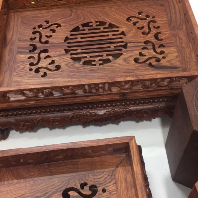 Khay trà ,chè, trang trí bàn uống nước ,tiếp khách bằng gỗ hương đẹp long lanh kt 43×33×14cm