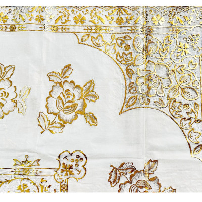 Khăn trải bàn PAULEE WLG-751 hoa văn nhũ vàng (152cm x 228cm)