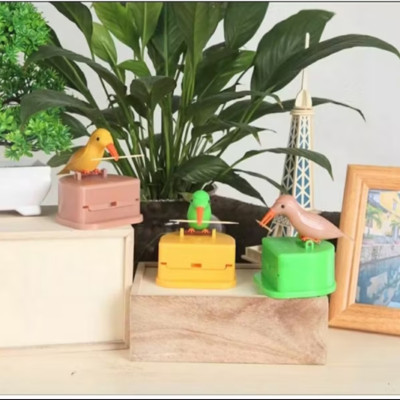 1 CON CHIM CÔNG TĂM TỰ ĐỘNG THÔNG MINH CỰC ĐẸP