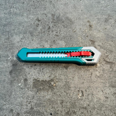 DAO RỌC GIẤY 152MM TOTAL THT51001 - HÀNG CHÍNH HÃNG