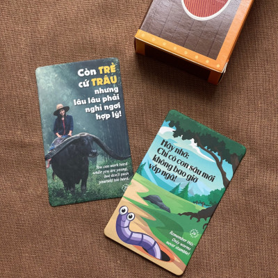 Bộ 52 Bookmark Cảm Hứng - Fususu Card Red từ #105 tới #156 - Các Câu Nói Hay Truyền Cảm Hứng Sống - Hình Ảnh Châm Ngôn Tạo Động Lực Mạnh - Đựng Trong Hòm Kho Báu Sáng Tạo Dễ Thương