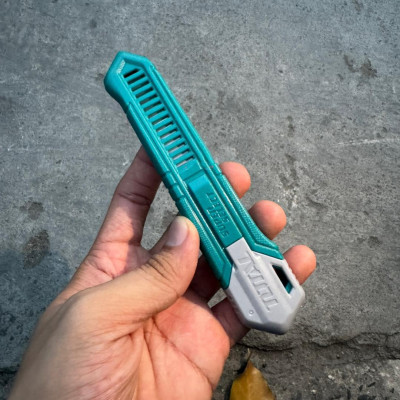 DAO RỌC GIẤY 152MM TOTAL THT51001 - HÀNG CHÍNH HÃNG