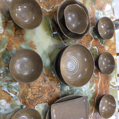 Bộ 12 Sản Phẩm Nâu Trong Ngoài Đen Cao Cấp Gốm Sứ Bát Tràng