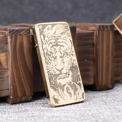 Vỏ Hộp Quẹt Bật Lửa Xăng Đá Zorro ZC5 Khắc Hình Hổ Gầm Dũng Mãnh Quyền Lực, Nắp Khít Giữ Xăng Tốt