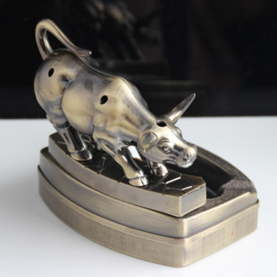 Vỏ Hột Quẹt Bật Lửa Kiêm Gạt Tàn 2 Chức Năng Hình Con Trâu DH-8868 Màu Vàng Đồng Loại To