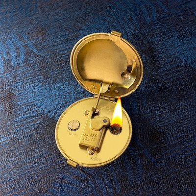 Vỏ Hột Quẹt Bật Lửa Xăng Đá Zorro Z705 Đánh Lửa Tự Động Hình Chiếc Sò Đẹp Độc Lạ