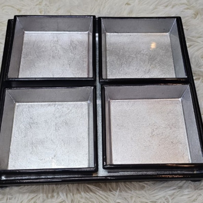 Bộ khay kèm 4 đĩa sơn mài cao cấp dùng để đựng bánh kẹo, làm quà tặng,.....