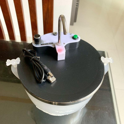 Máy Rót Rượu Tự Động Cảm Ứng Thông Minh, Bình Rót Rượu Cảm Ứng Siêu Tiện Dụng - Hàng Chuẩn Loại 1 - Chính Hãng