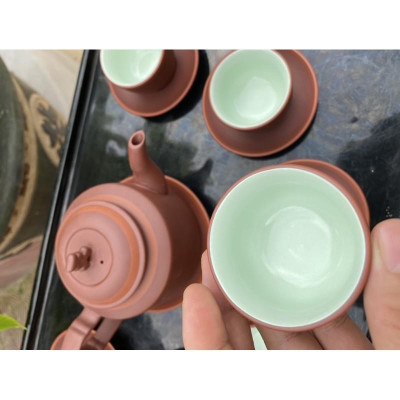 Ấm Chén Trà Tử Sa Bát Tràng Tích Nâu Chỉ Đỏ