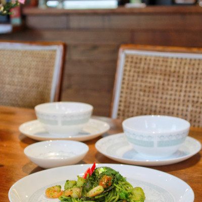 Đĩa Thủy Tinh Luminarc Diwali Geomatric Blue 19cm đựng thức ăn, cường lực, chịu nhiệt - Bộ 3 đĩa - V6537