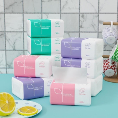 giấy treo tường TopGia giagia, đa sắc,3 màu,sắc việt,chữ C Khăn giấy cao cấp 4 lớp làm từ bột gỗ nguyên chất