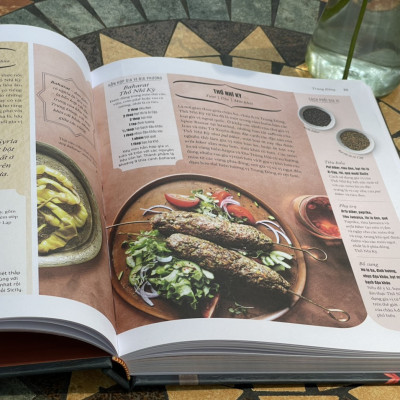 [Bìa cứng, in màu] KHOA HỌC VỀ GIA VỊ - HIỂU CÁC KẾT NỐI HƯƠNG VỊ VÀ CÁCH MẠNG HÓA VIỆC NẤU ĂN - DK - Quỳnh Chi - Nhã Nam - NXB Thế Giới.