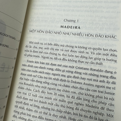 (Tái bản năm 2024 [Bìa cứng]) CR7 - HÀNH TRÌNH LÊN ĐỈNH THẾ GIỚI – Guillem Balague – Trần Quỳnh dịch – TH Books – NXB Hà Nội