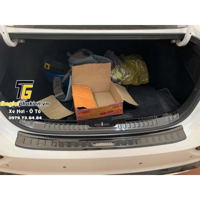 Bộ Ốp bậc cốp Kia Cerato 2019-2021 vân Carbon