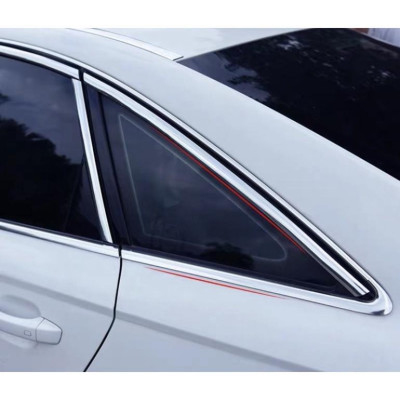 Cuộn nẹp chrome bạc sẵn keo 3m bóc dính phù hợp trang trí nội thất nhà cửa và xe hơi