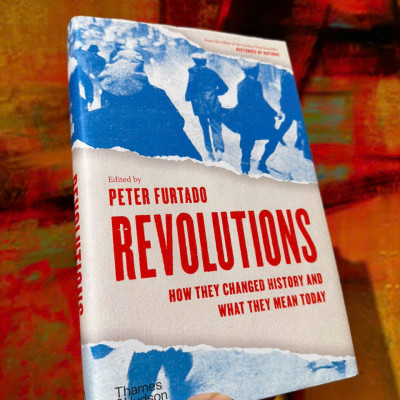 Sách - Revolutions: How They Changed History And What They Mean Today by Peter Furtado - English Book - Sách Ngoại văn