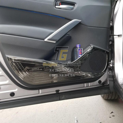 Bộ ốp Titan Tapli, Táp li cửa Toyota Corolla Cross 2020