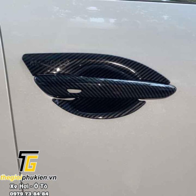 Bộ ốp tay nắm cửa, hõm cửa xe Mazda 3 2020 vân Carbon