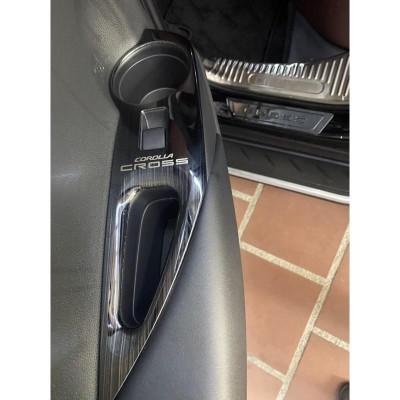 Ốp trang trí nội thấy dành cho Toyota Cross