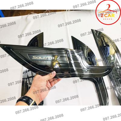 Ốp Tapli chống xước Cánh Cửa Xe Kia Soluto 2018- 2023, Hàng TiTan Cao Cấp