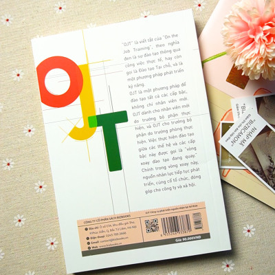 Cẩm Nang CEO Bí Quyết Để Trở Thành Nhà Lãnh Đạo Xuất Sắc: Quản Trị Kpi, Nâng Tầm Doanh Nghiệp, Bí Mật Quản Trị Nhân Lực Và OJT Công Cụ Phát Triển Nguồn Nhân Lực Kế Thừa