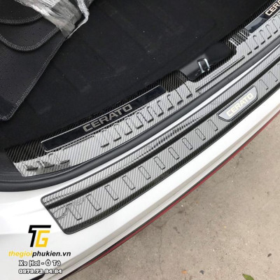 Bộ Ốp bậc cốp Kia Cerato 2019-2021 vân Carbon