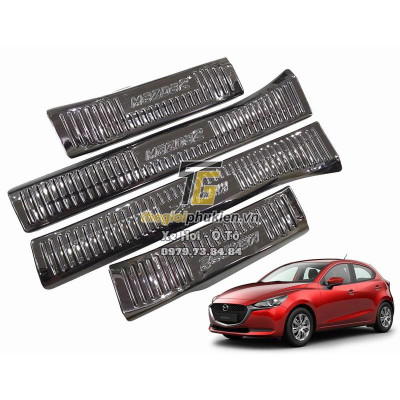 Bộ Ốp bậc cửa, Nẹp bước chân Mazda 2 2021 - Mẫu Titan