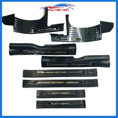 Bộ nẹp bước chân trong ngoài vân Cacbon xe Outlander 2016-2017-2018-2019-2020 chống trầy làm đẹp ô tô