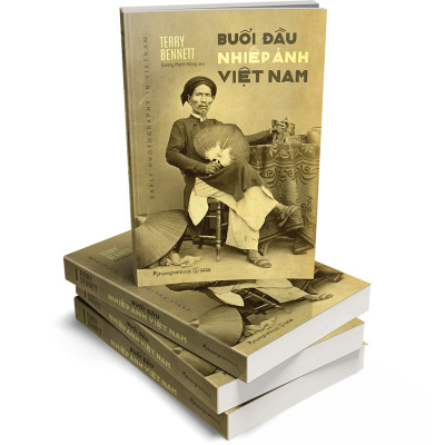Buổi Đầu Nhiếp Ảnh Việt Nam (Sách Ảnh - Màu)(Bìa Mềm)