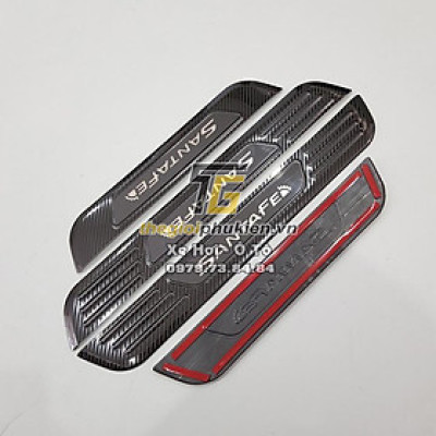 Bộ Ốp bậc cửa, Nẹp bước chân Hyundai Santafe 2021 vân Carbon