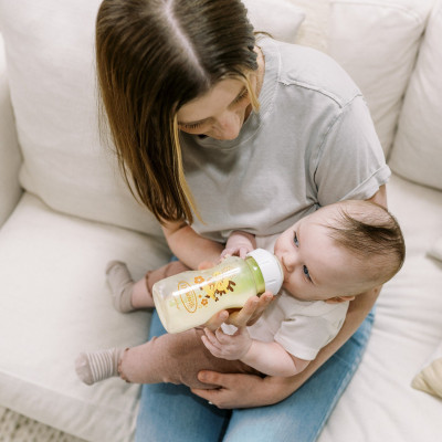 [ WB91023-INTLX ] Bình sữa tùy chọn cổ rộng nhựa PPSU họa tiết hình con rồng - 270ml - Dr.Brown