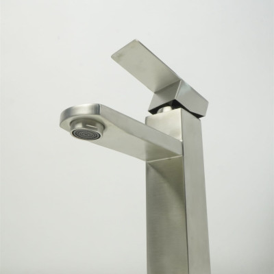 Vòi lavabo nóng lạnh inox SUS 304 Juno sofa Teady VCT- 3043A 