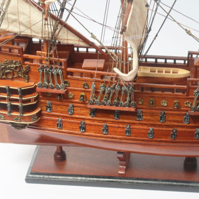 Mô hình thuyền buồm cổ Soleil Royal (dài 60cm)